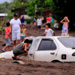 Al menos 81 muertos y 20 desaparecidos en Filipinas por la tormenta tropical Trami